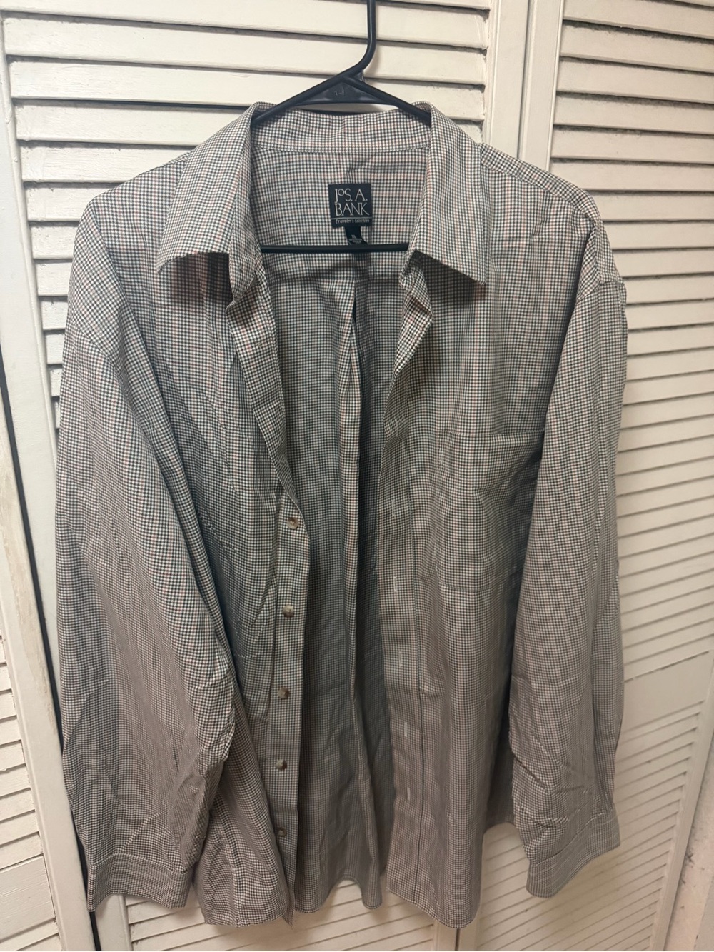 Jos. A. Bank Men’s Small Black and White Check Button-Down Shirt